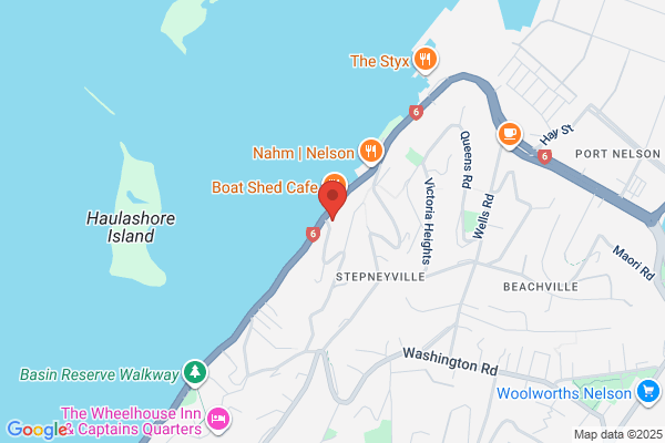 Nelson Holiday Shoppe
