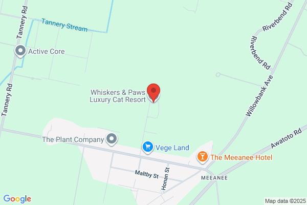 Whitebay Kennels